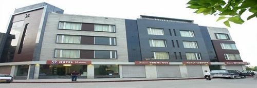 Hotel Gulnar New Delhi Ngoại thất bức ảnh
